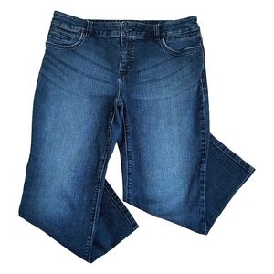 So Slimming by Chico's  mid rise medium wash cropped straight leg jeans sz 2/ 12